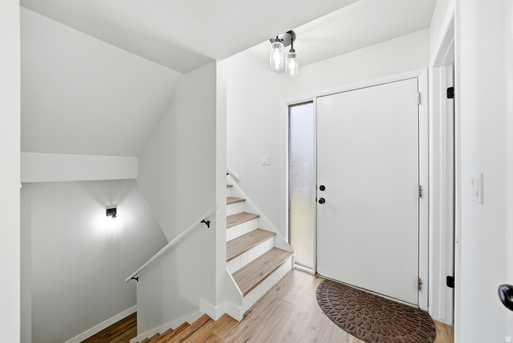 529 E DELNO CIR Millcreek, UT 84107