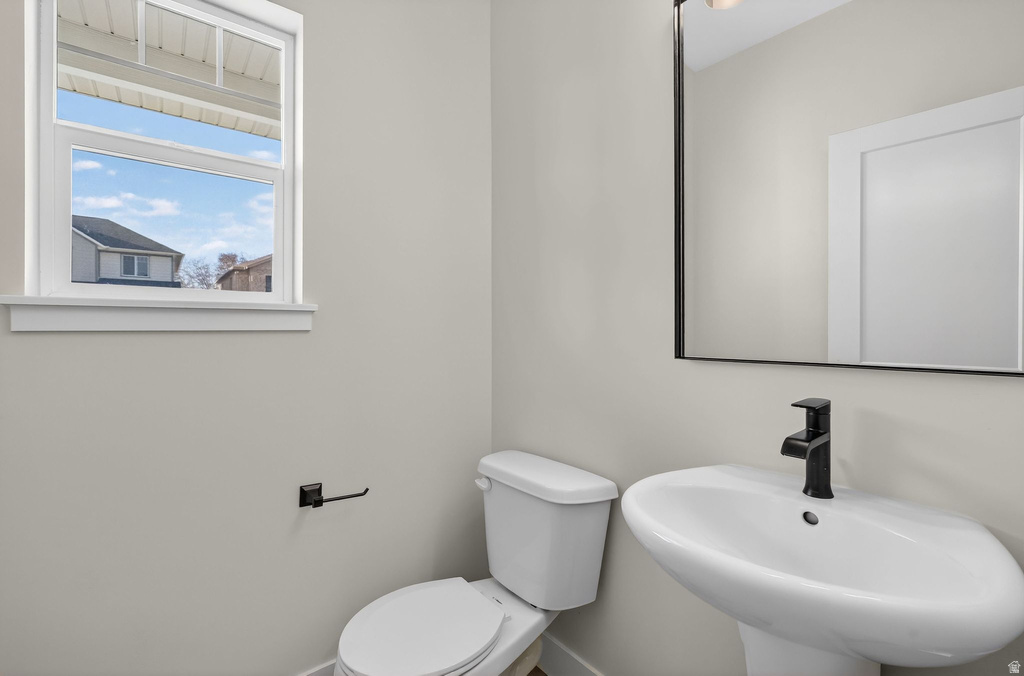 5767 S TRIPP LN Murray, UT 84123