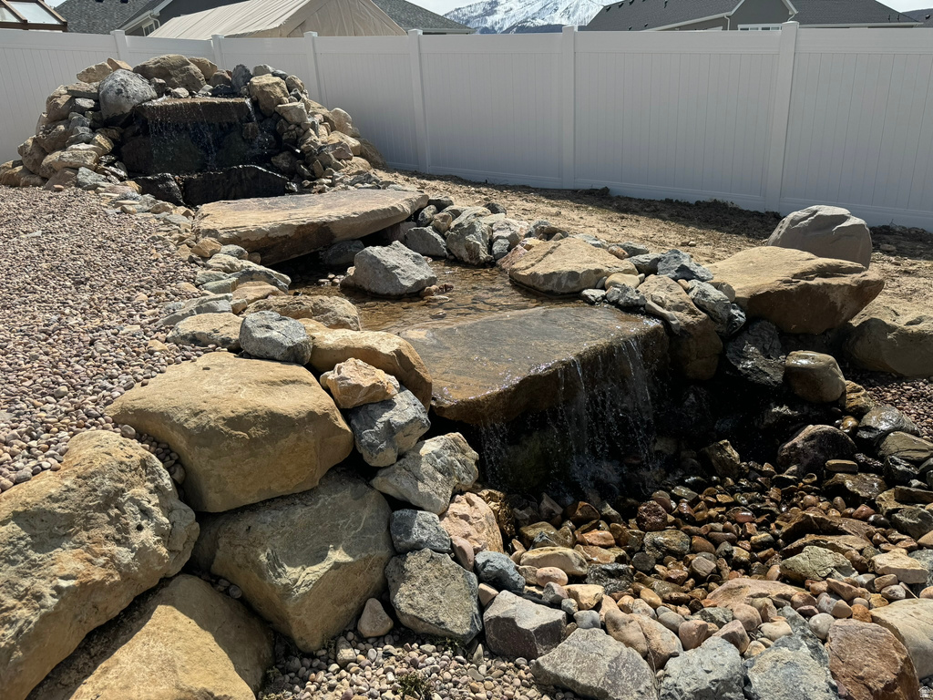 343 W DEER CREEK TRL Salem, UT 84653