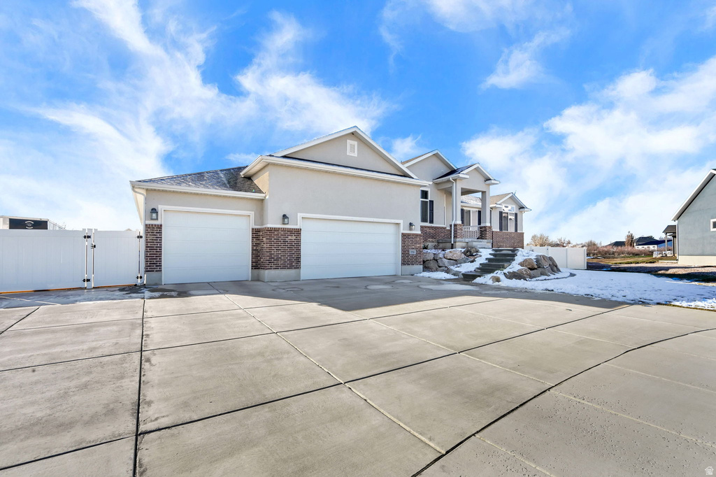 3785 N 2525 W Farr West, UT 84404