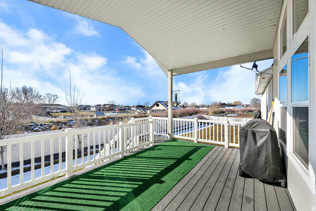 3785 N 2525 W Farr West, UT 84404