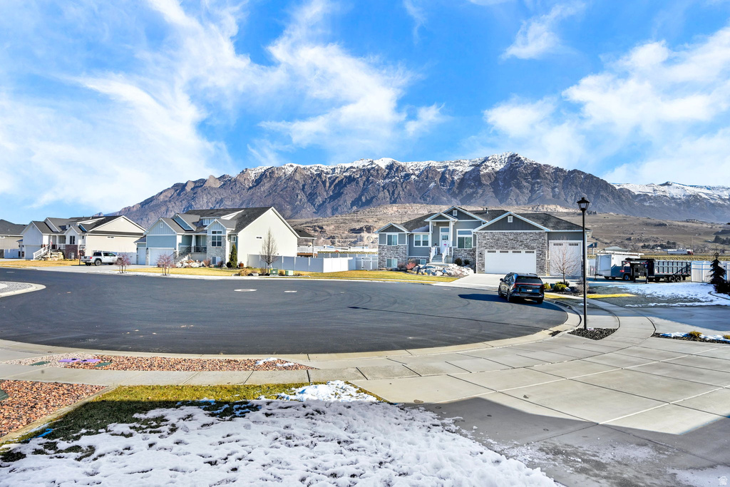 3785 N 2525 W Farr West, UT 84404