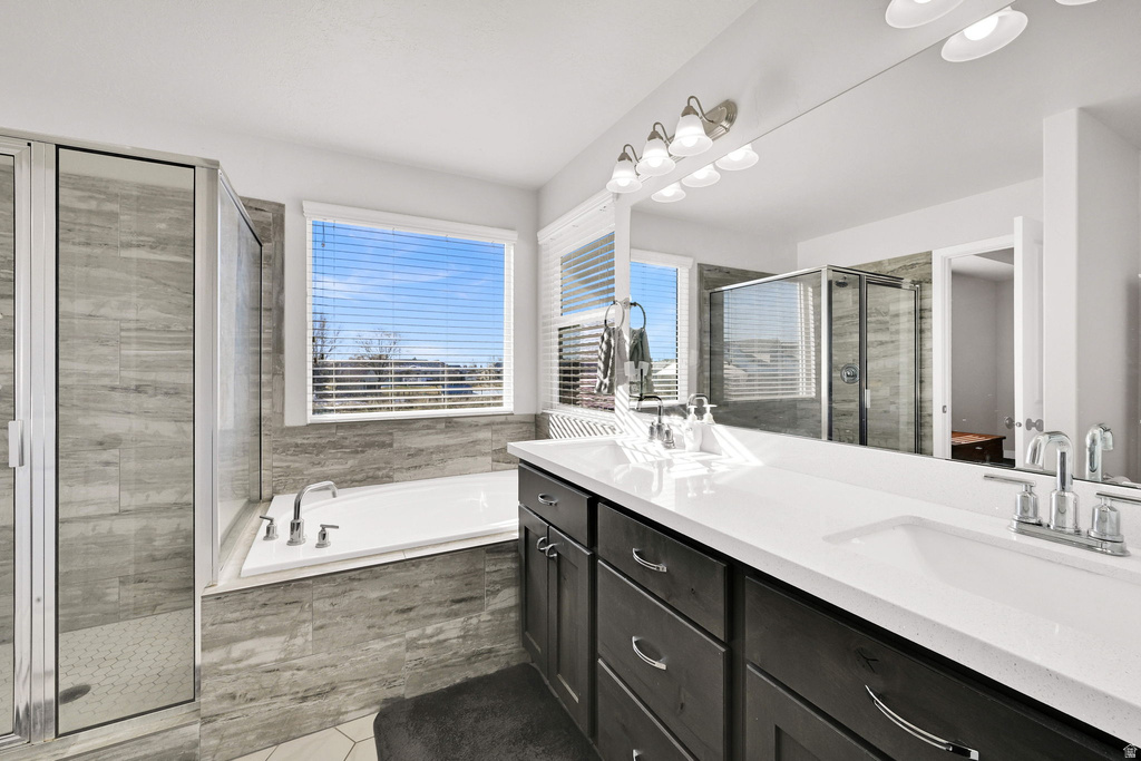 3785 N 2525 W Farr West, UT 84404