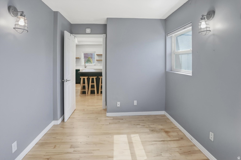 2140 E CRYSTAL AVE Salt Lake City, UT 84109