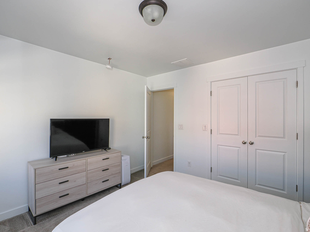 5297 W BOWSTRING WAY South Jordan, UT 84009