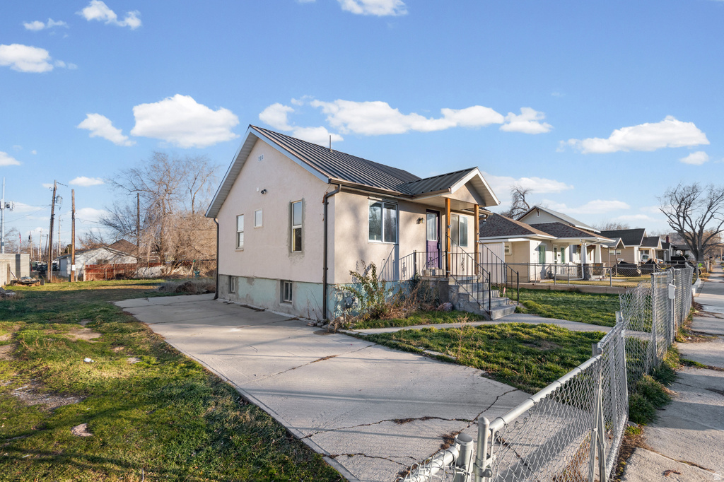 2733 S 8650 W Magna, UT 84044