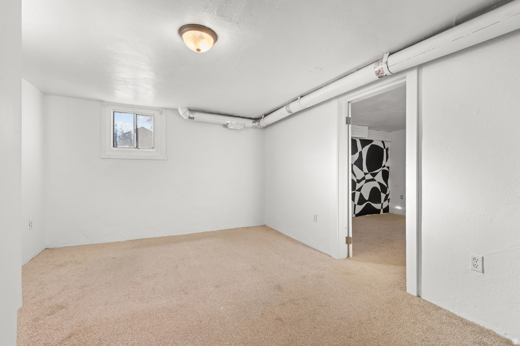 2733 S 8650 W Magna, UT 84044