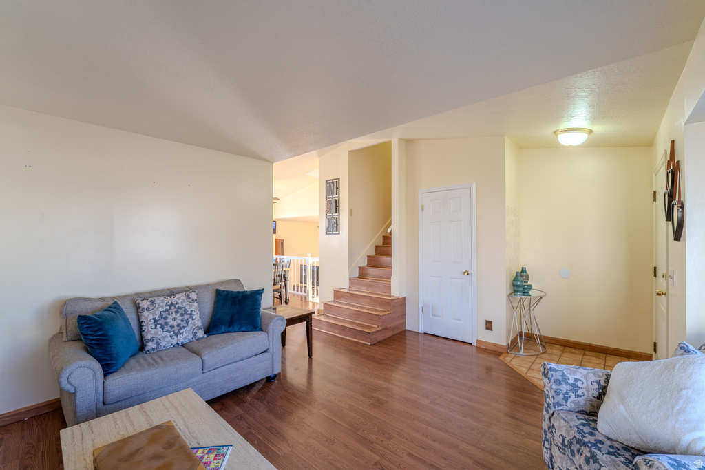 7529 S SPRINGBROOK DR West Jordan, UT 84084