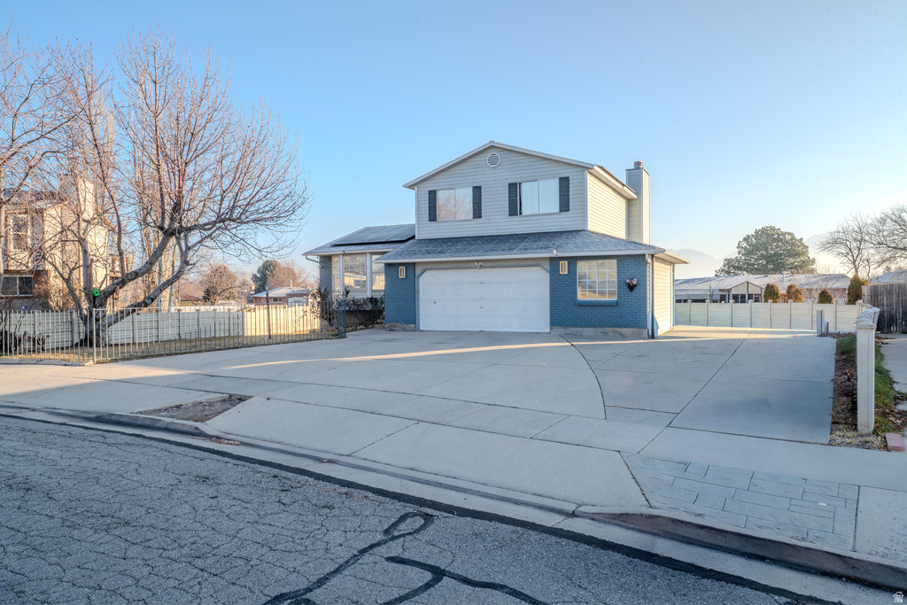 7529 S SPRINGBROOK DR West Jordan, UT 84084