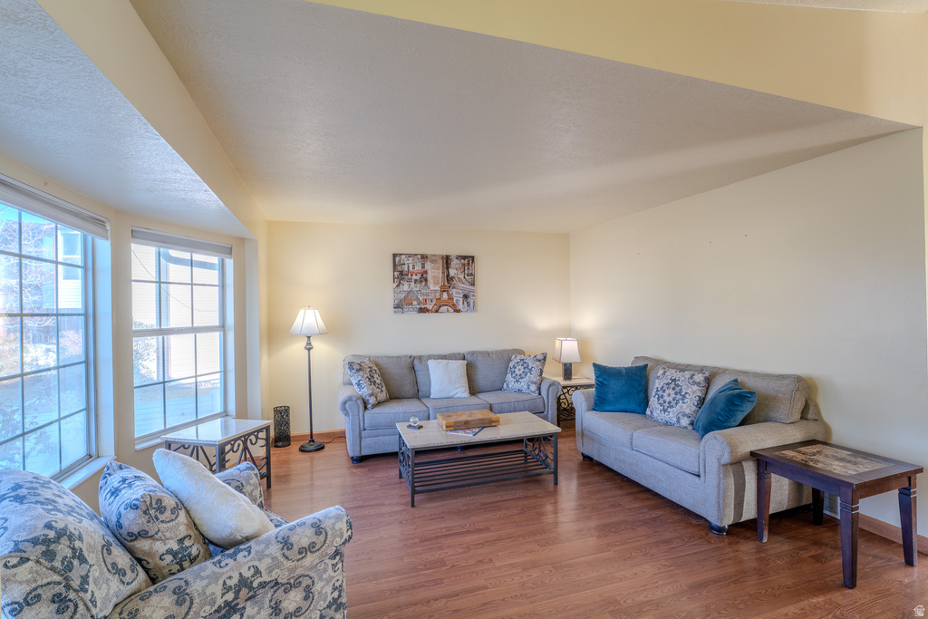 7529 S SPRINGBROOK DR West Jordan, UT 84084