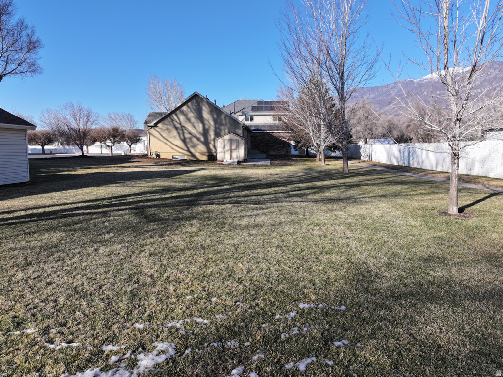7466 S 1980 E South Weber, UT 84405