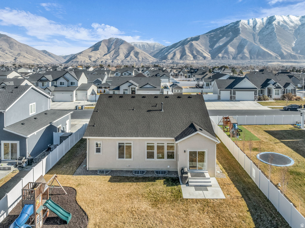141 N PINNACLE AVE Mapleton, UT 84664