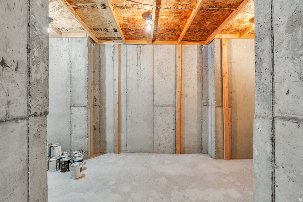 1052 S COVE DR Springville, UT 84663