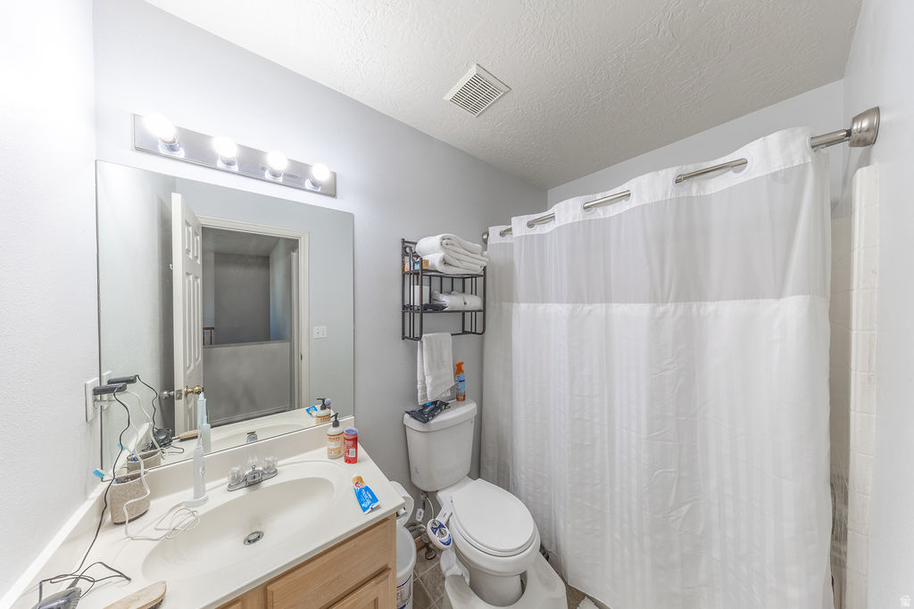 810 S 175 E Layton, UT 84041