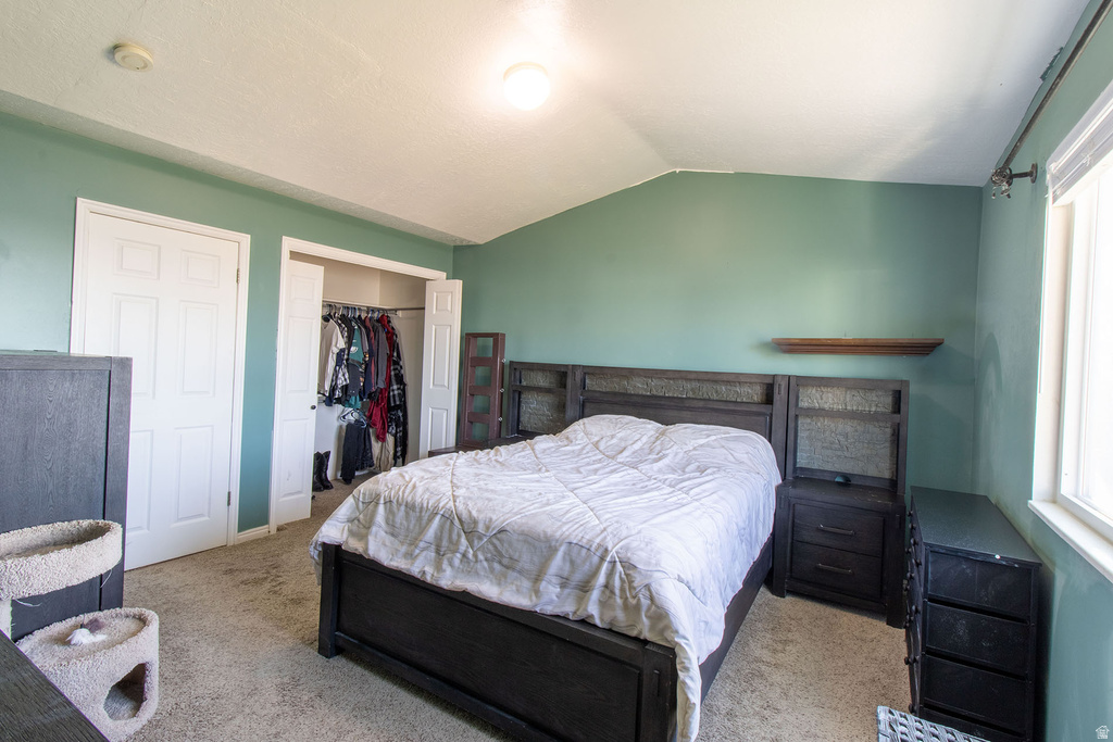 64 N 250 W Clearfield, UT 84015