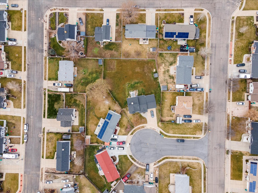 64 N 250 W Clearfield, UT 84015