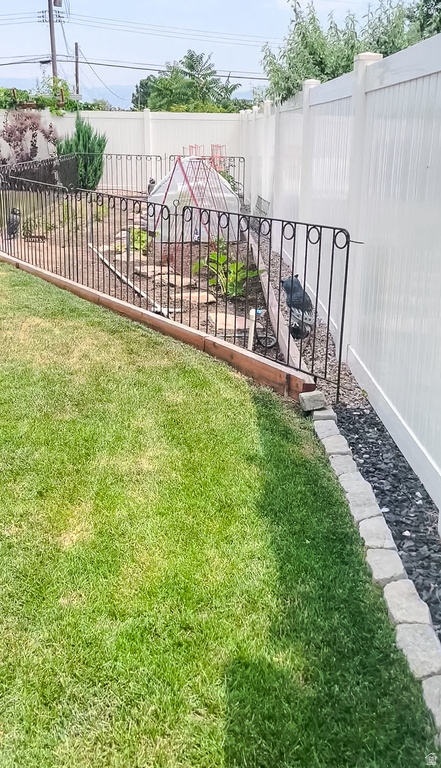 6061 S DEE PARK DR Taylorsville, UT 84129