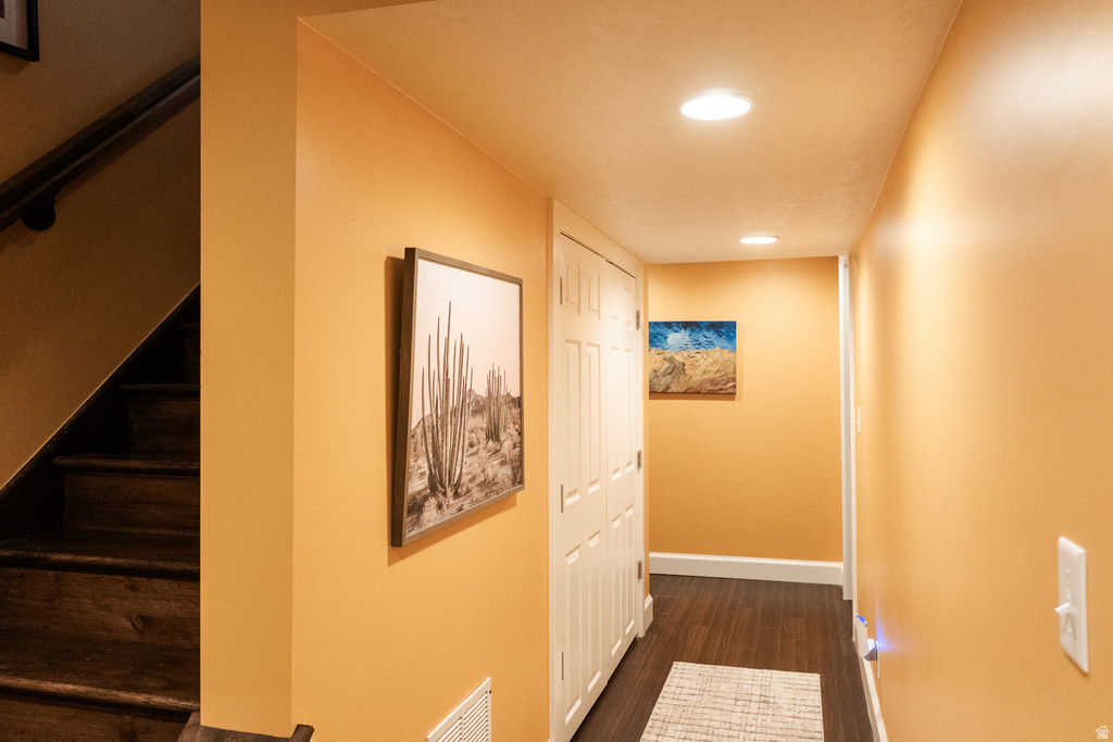 6061 S DEE PARK DR Taylorsville, UT 84129