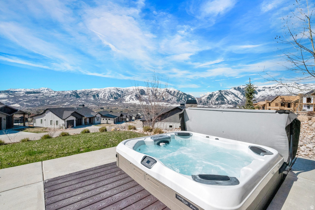 4377 N SEVEN BRIDGES RD #210 Eden, UT 84310