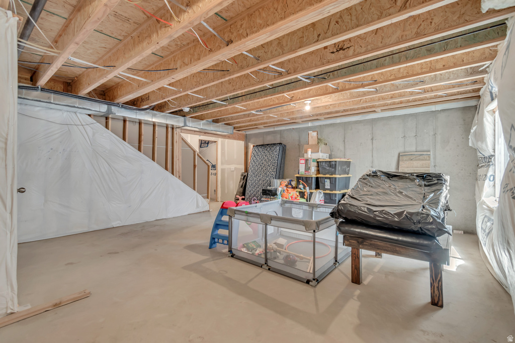 653 W BANNER DR Grantsville, UT 84029