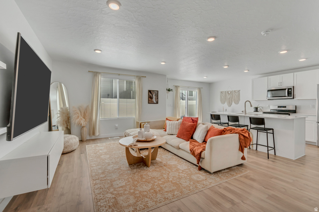 653 W BANNER DR Grantsville, UT 84029