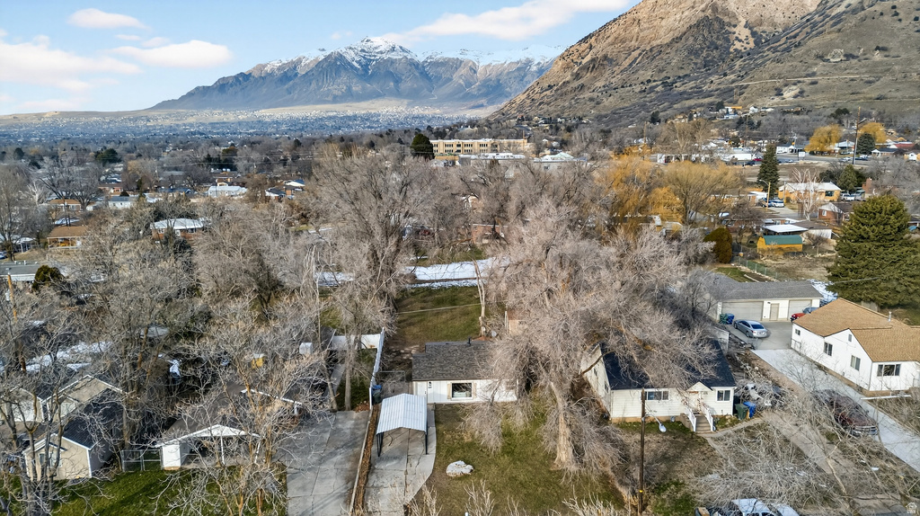 1090 HARROP ST Ogden, UT 84404