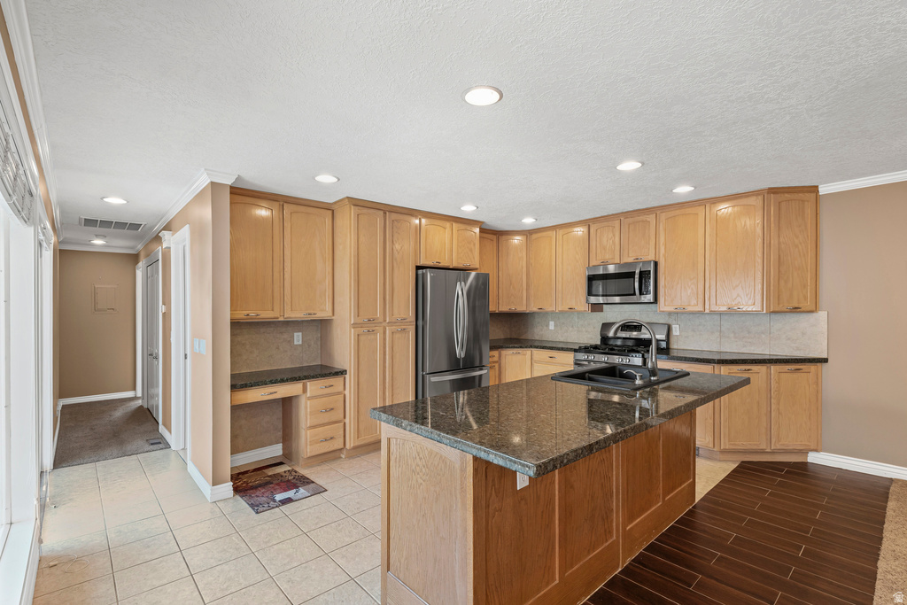 1951 E 5150 S Salt Lake City, UT 84117