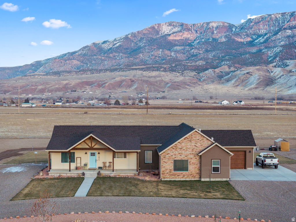 1075 S 800 E Elsinore, UT 84724