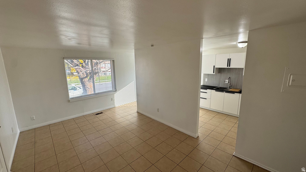 2530 S PARKCREST DR West Valley City, UT 84119