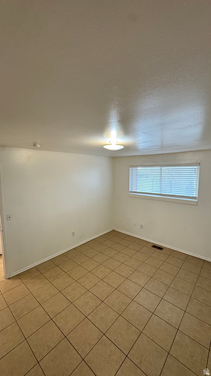 2530 S PARKCREST DR West Valley City, UT 84119