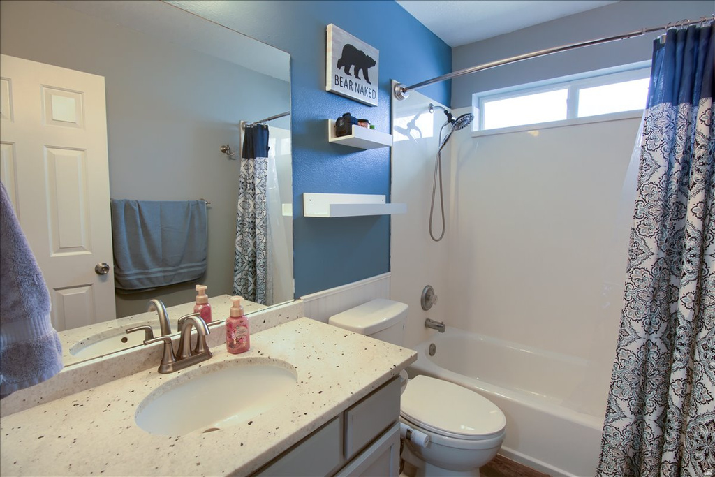 2602 W 3900 S Roy, UT 84067