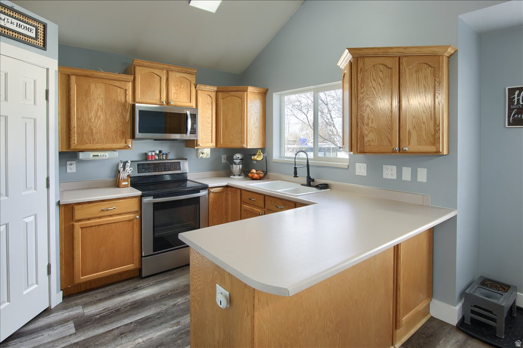 2602 W 3900 S Roy, UT 84067