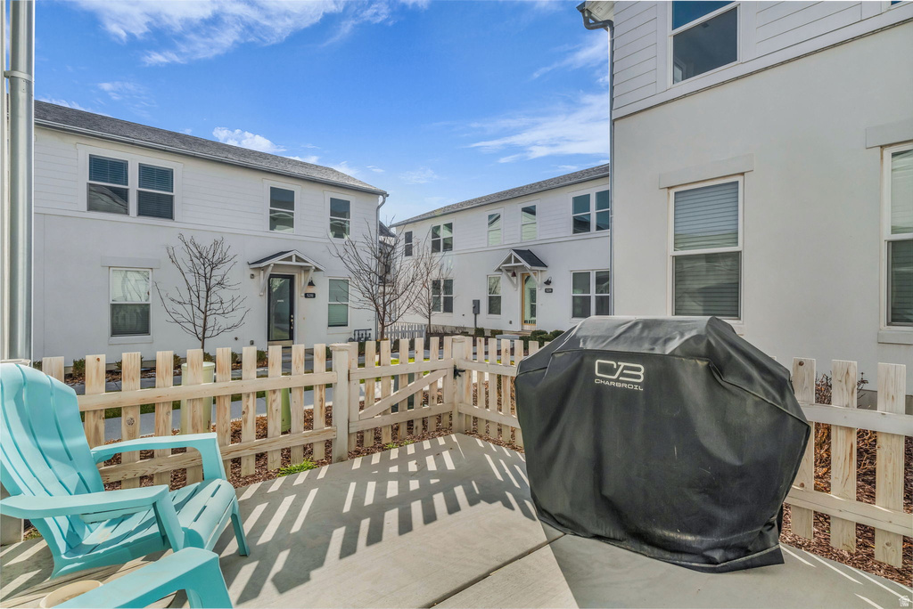 5283 W BIG SUR DR South Jordan, UT 84009