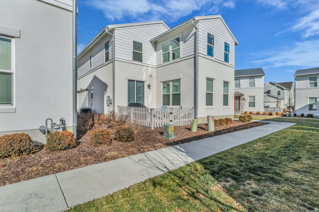 5283 W BIG SUR DR South Jordan, UT 84009