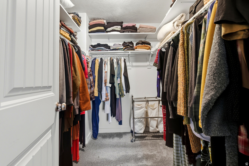 1090 W STONEHAVEN DR North Salt Lake, UT 84054