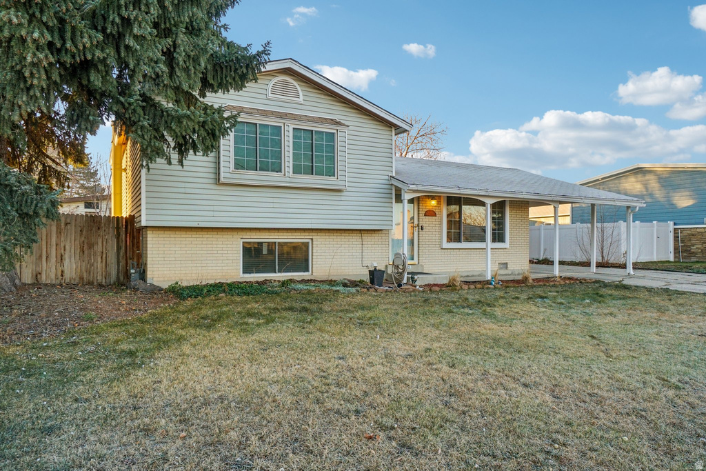 4923 W MOHAVE WAY West Valley City, UT 84120