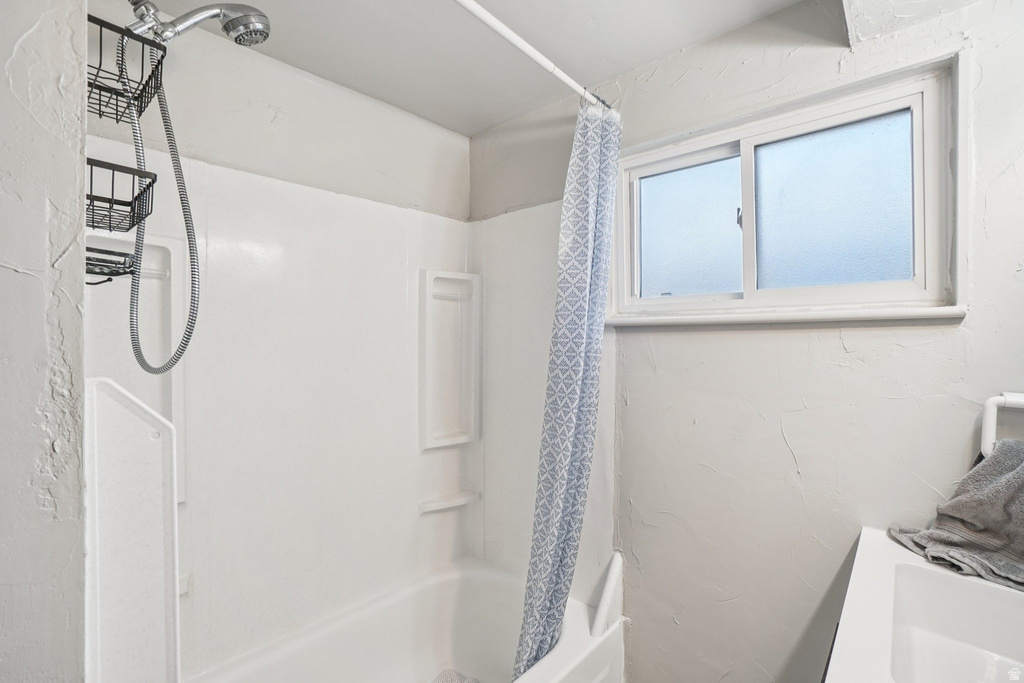 4923 W MOHAVE WAY West Valley City, UT 84120