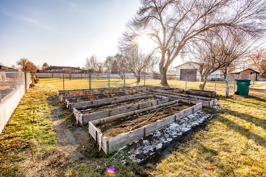 5995 W 9600 N Highland, UT 84003