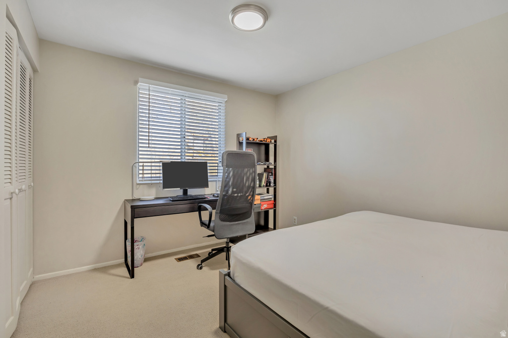 2600 E OAK DR Cottonwood Heights, UT 84093