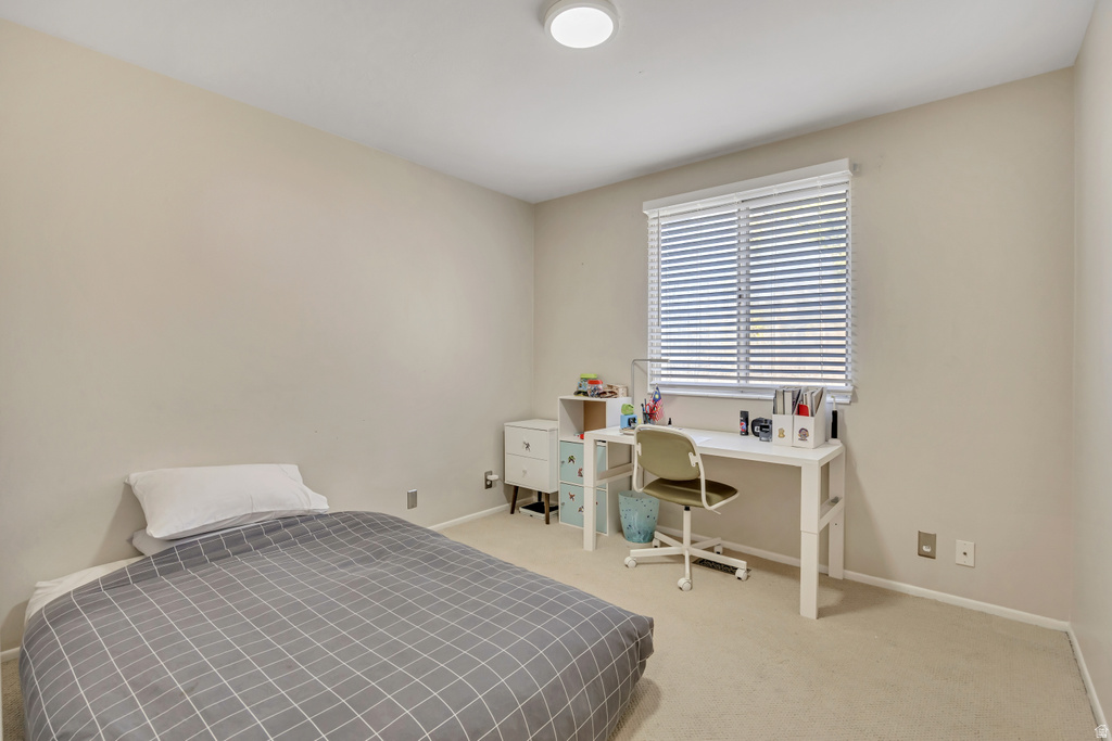 2600 E OAK DR Cottonwood Heights, UT 84093