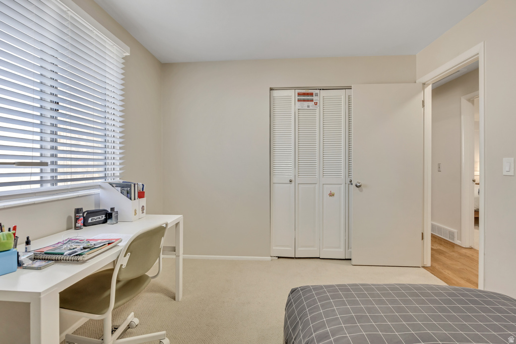 2600 E OAK DR Cottonwood Heights, UT 84093