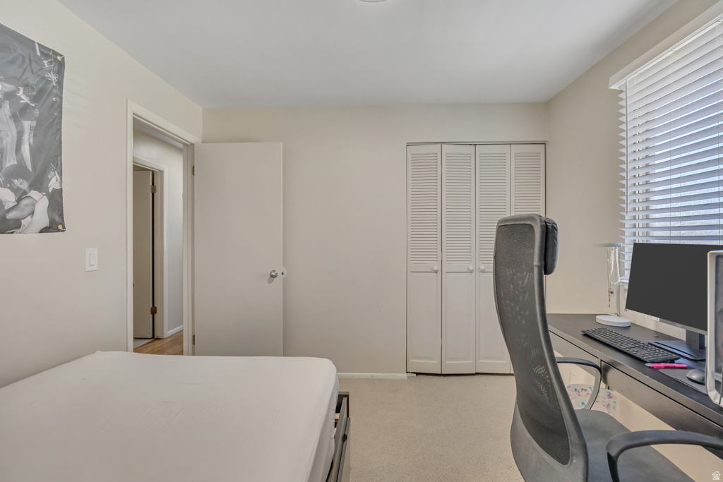 2600 E OAK DR Cottonwood Heights, UT 84093