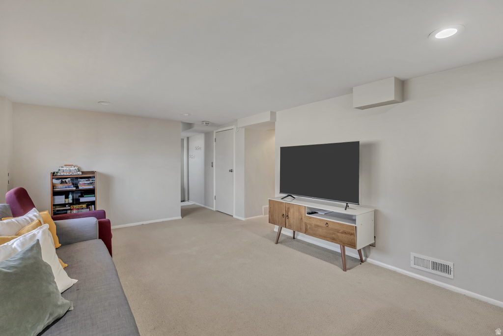 2600 E OAK DR Cottonwood Heights, UT 84093