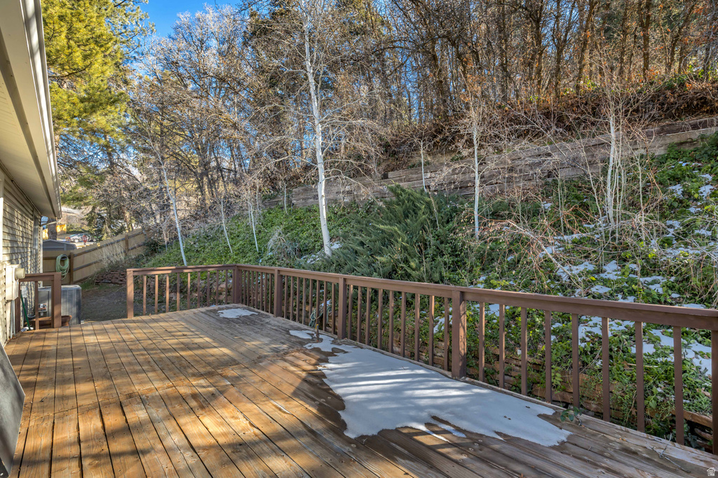 2600 E OAK DR Cottonwood Heights, UT 84093