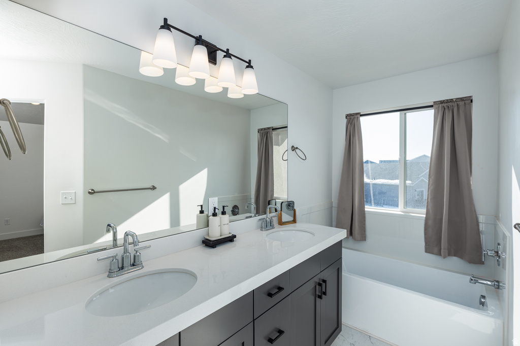 1068 E SPRINGWATER WAY Eagle Mountain, UT 84005