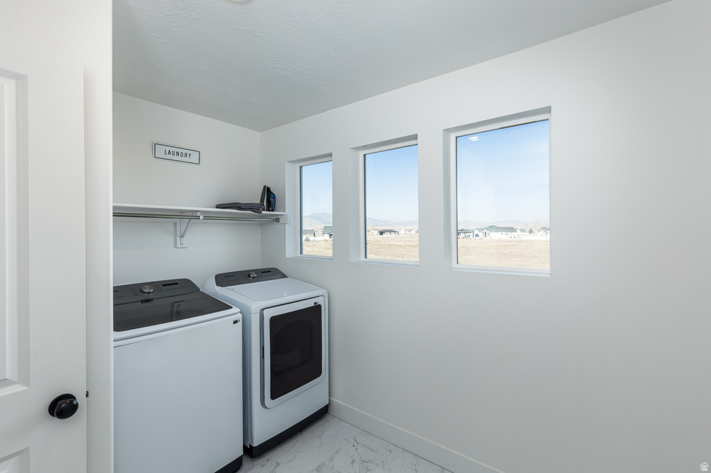 1068 E SPRINGWATER WAY Eagle Mountain, UT 84005