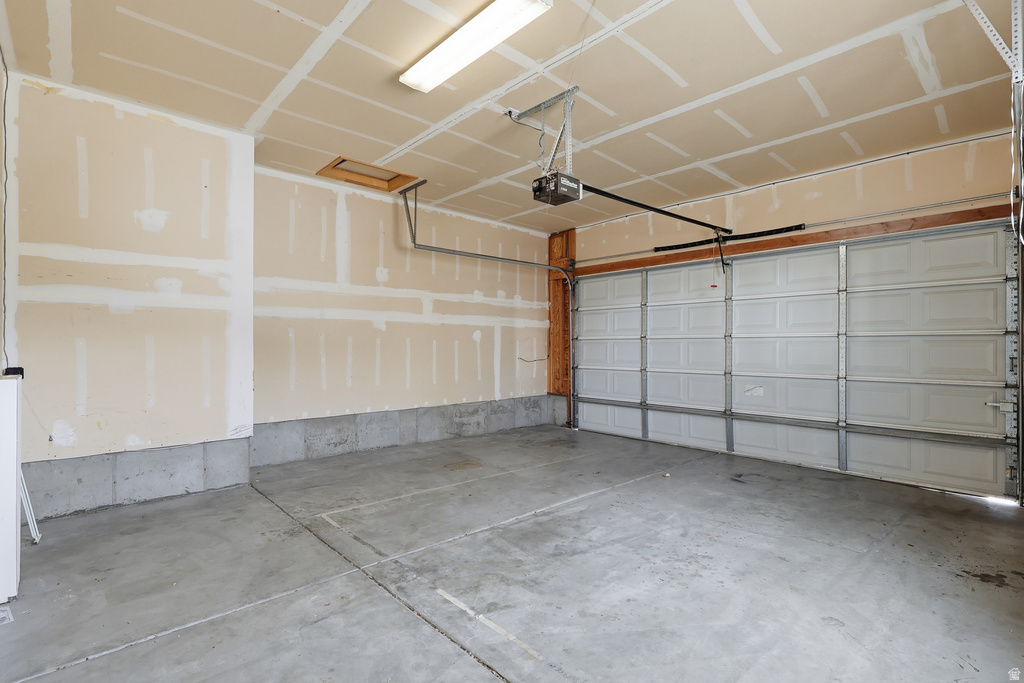 352 E 1650 N Lehi, UT 84043