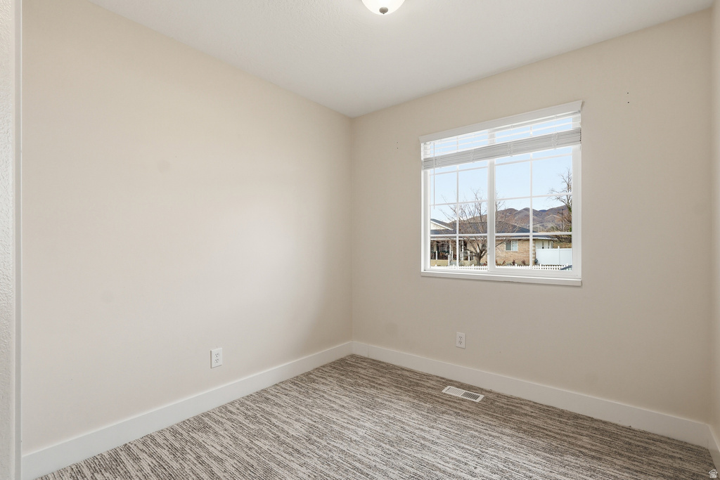 352 E 1650 N Lehi, UT 84043