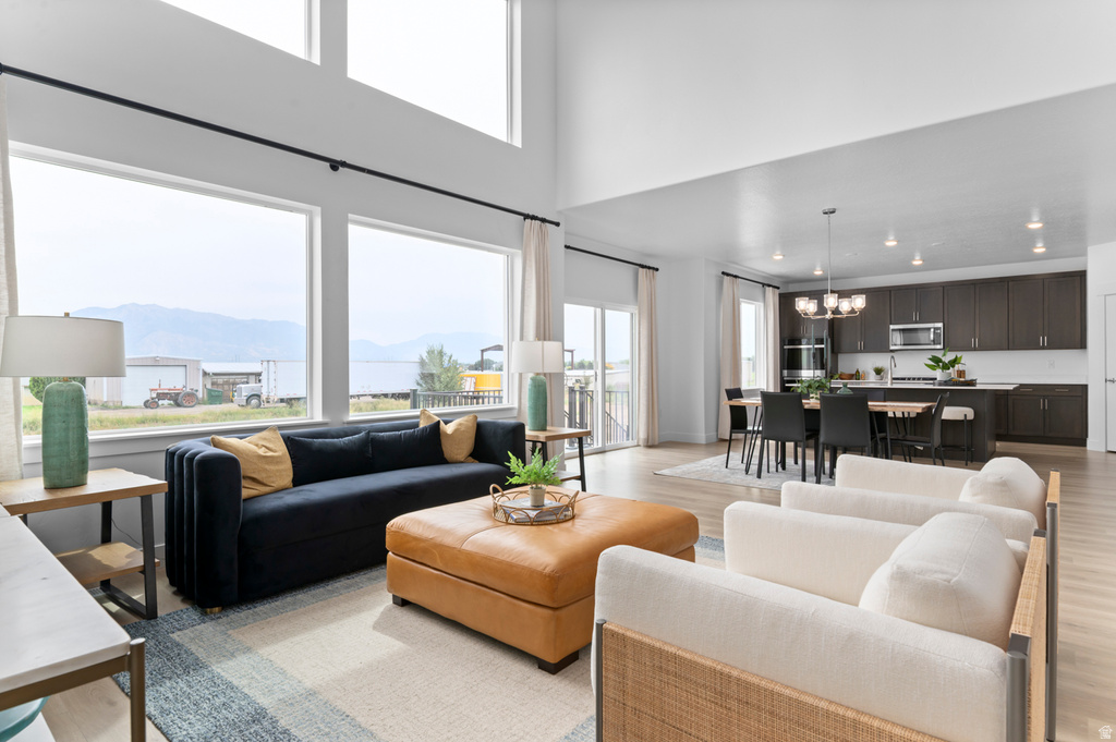 535 N MAPLE HOLLOW BLVD #210 Lehi, UT 84048