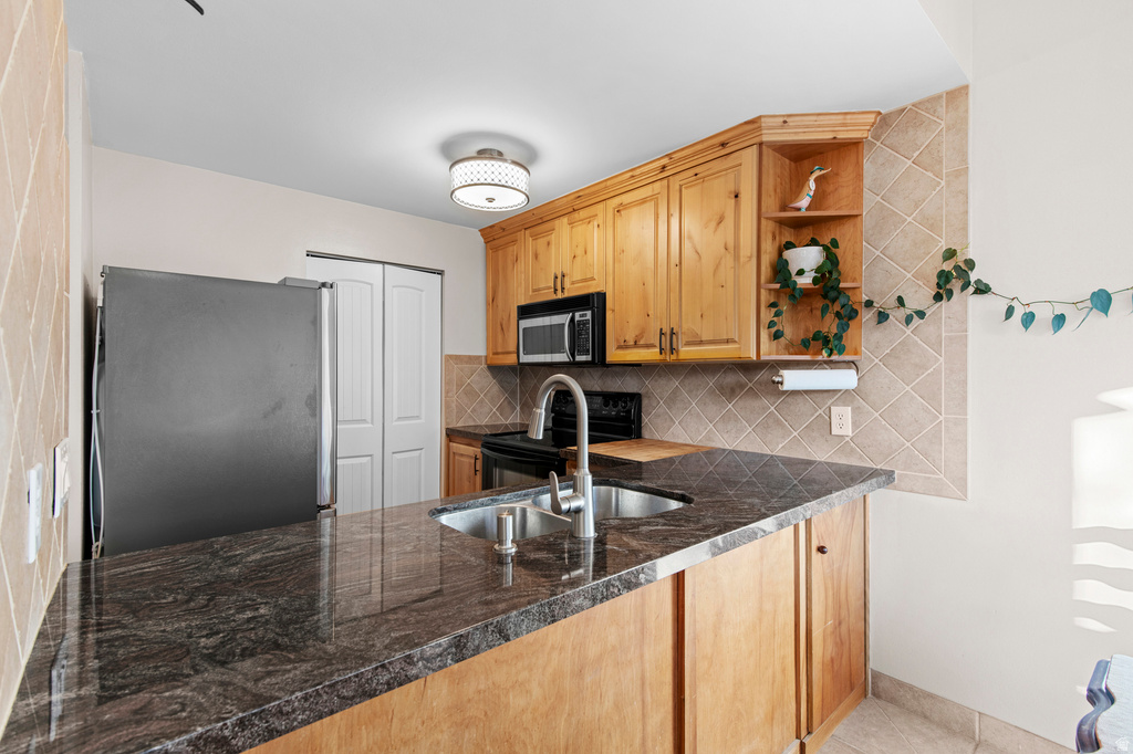 2317 W 4150 S Taylorsville, UT 84129